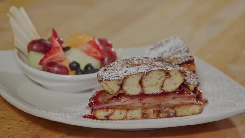 Gourmet Girls' Monte Cristo sandwich